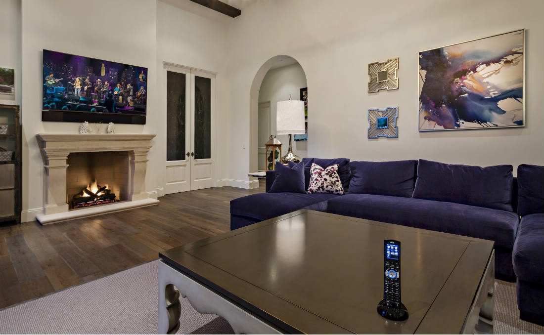 San Francisco Giants Pitcher Matt Cain Keeps Safe, Has a Blast with Elan Home Automation, slide 1