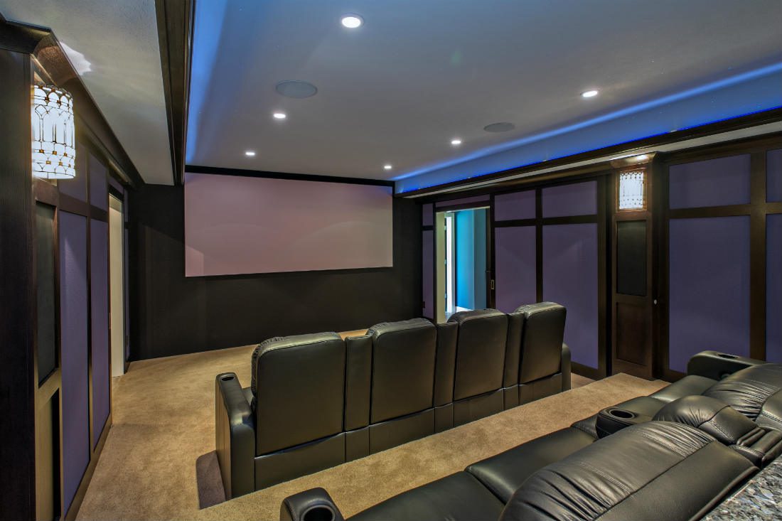 Michigan Integrator Transforms Home Gym Into Home Theater, slide 1