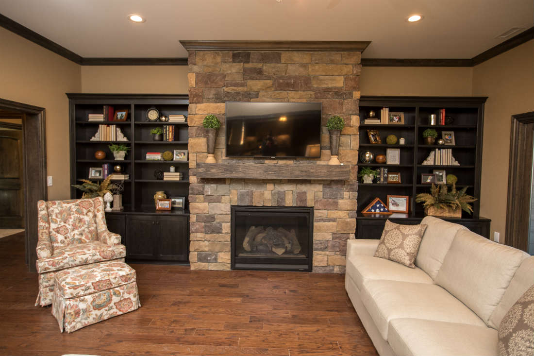 Injured U.S Army Vet Receives Special Home Filled With Gaming Tech, slide 2
