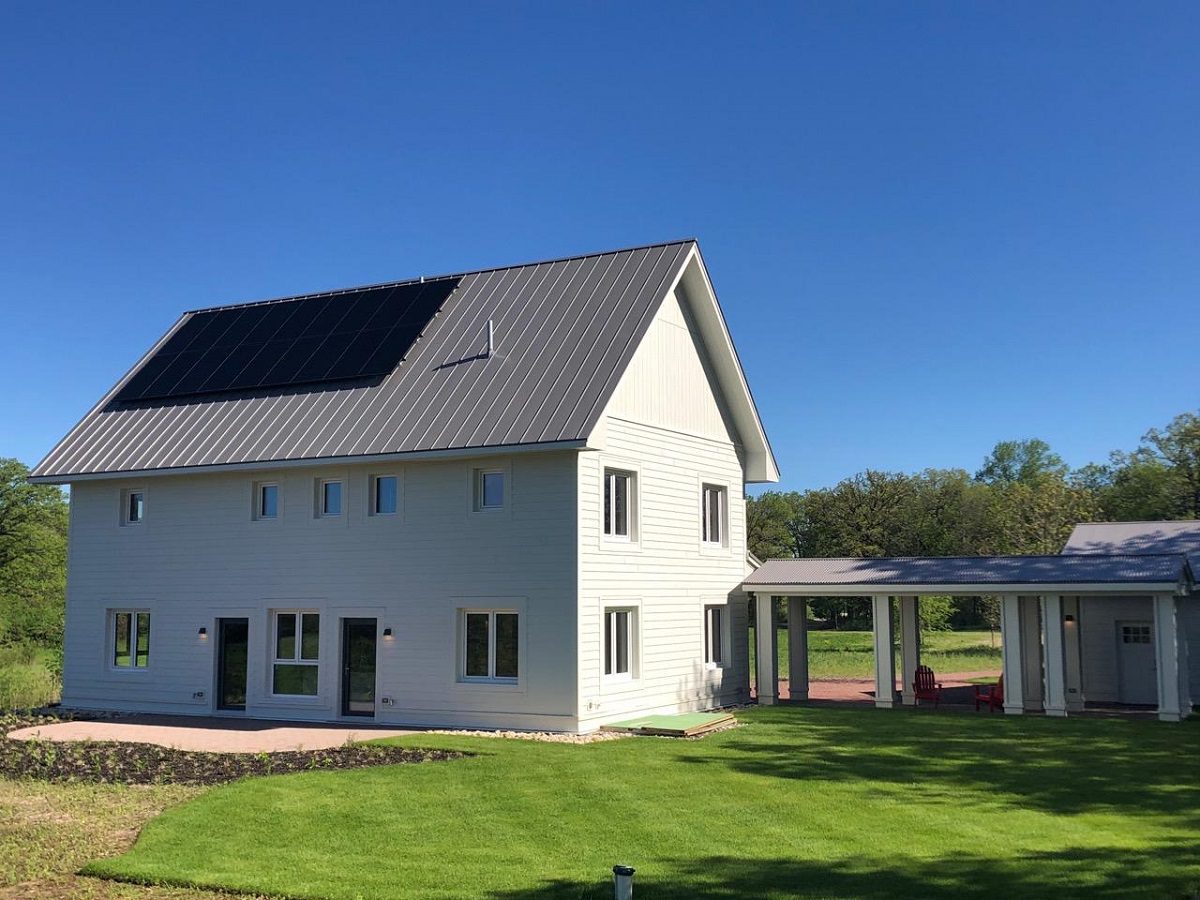 Sonnen ecoLinx to Anchor New Illinois Sustainable Community, slide 2