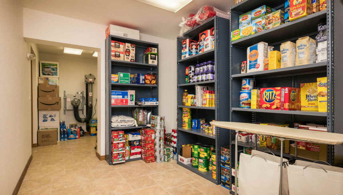 For Sale: $2.8 Million Doomsday Ranch with ‘First Class’ Survival Space for 22 Guests, slide 4
