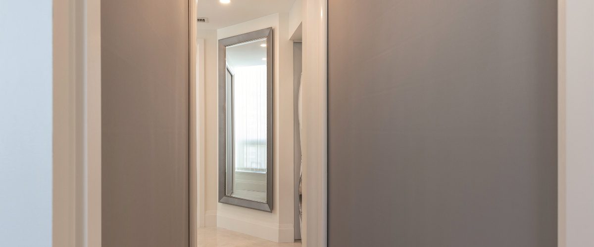 Neat-O: Using Motorized Shades in Closets, slide 1