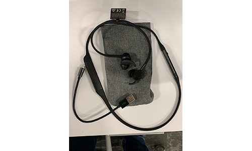 Bowers & Wilkins Headphones: CE Pro Review, slide 2