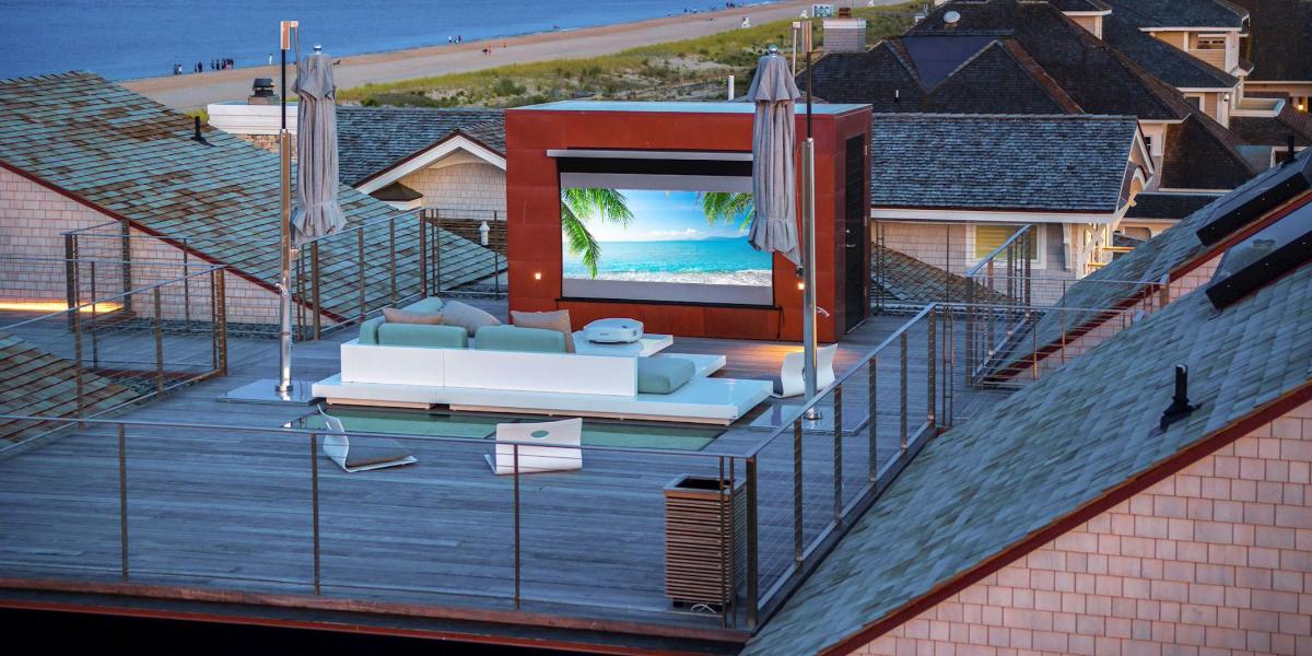 10-Bedroom Beach Home Is Lighting, Shading Design Masterpiece, slide 5