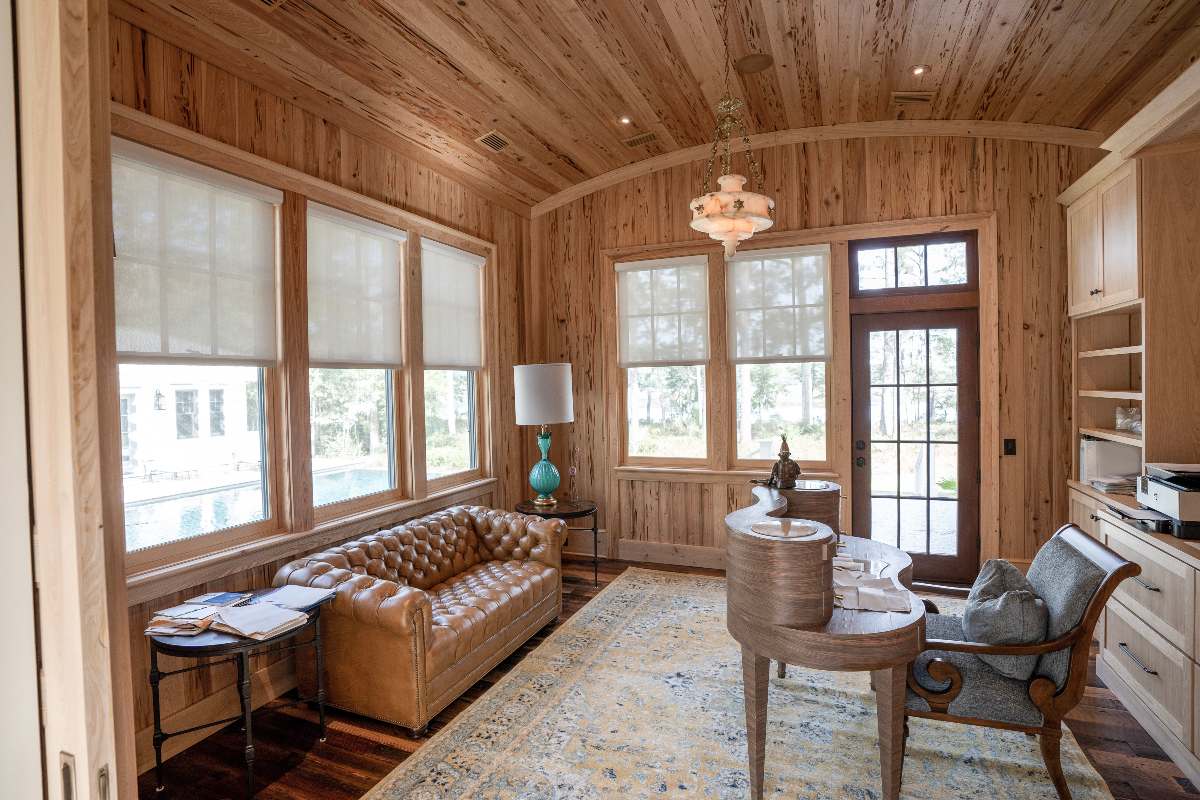 Gigantic South Carolina Estate Hides Technology in Plain Sight, slide 6