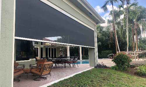 MagnaTrack outdoor living area