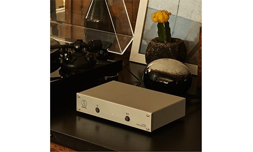 Audio Technica AT-PEQ30 phono stage