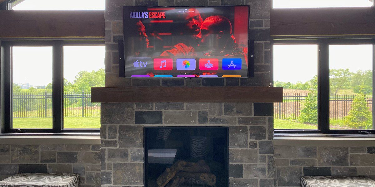 Gravity Tech Powers Up Superhero Home Theater with 8-Foot-Tall Optimus Prime, slide 4
