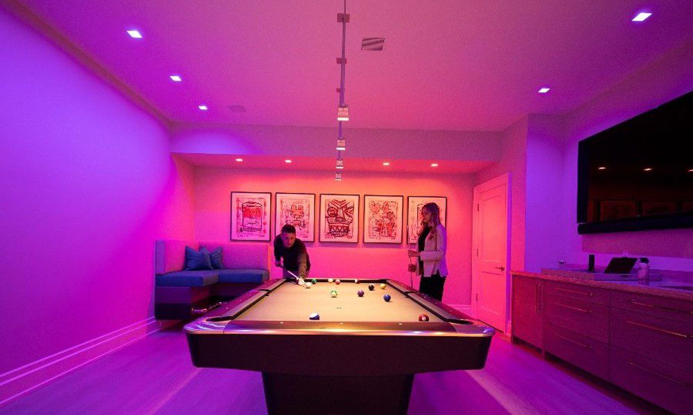 Integrators Infuse Natural and Artificial Lighting into 15-Acre Hamptons Estate, slide 4
