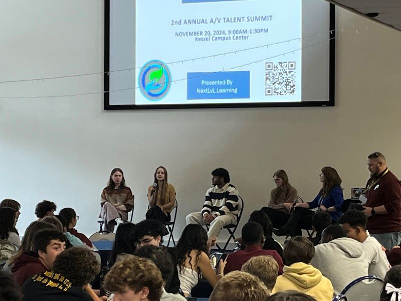 The students were remarkably eloquent in making clear that they’re not simply after “a job” but, rather, a thoughtfully considered career path. Photo/Dan Ferrisi