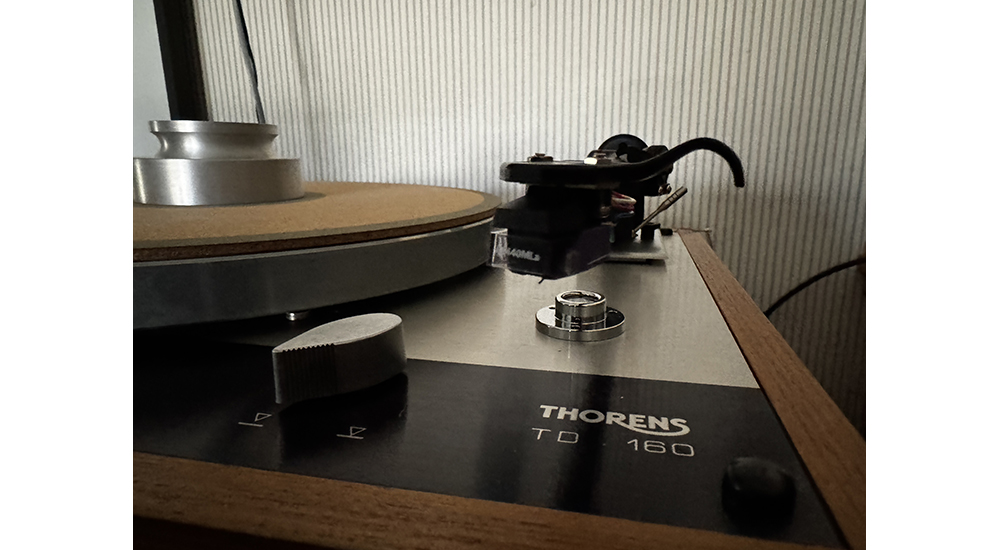Thorens turntable